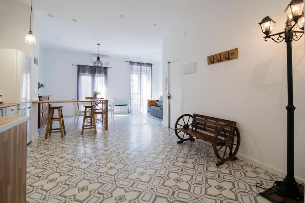 Piso con encanto a 3 minutos del centro histórico. Valência Exterior foto